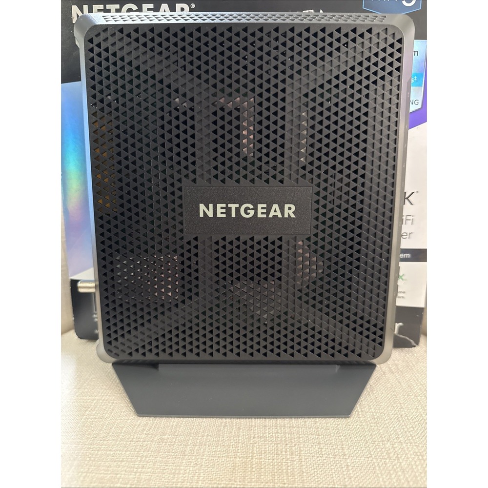 NETGEAR Nighthawk AC1900 4 Wireless WiFi 5 Router Modem C7000v2 - Picture 3 of 16